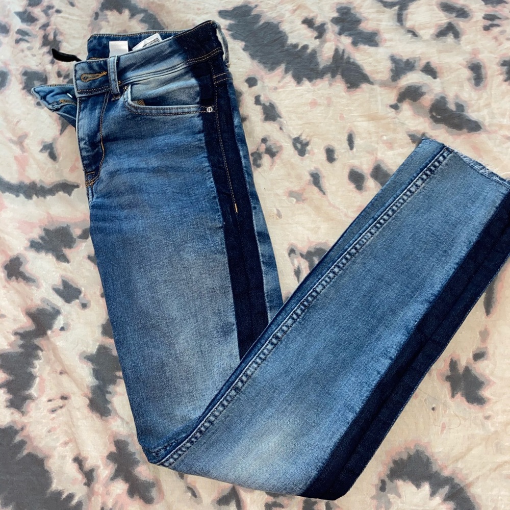 Denim H&M jeans with stripe on the side, size 2